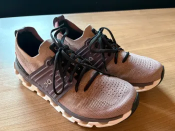 On Running Cloudswift 3 Running Shoes d'occasion