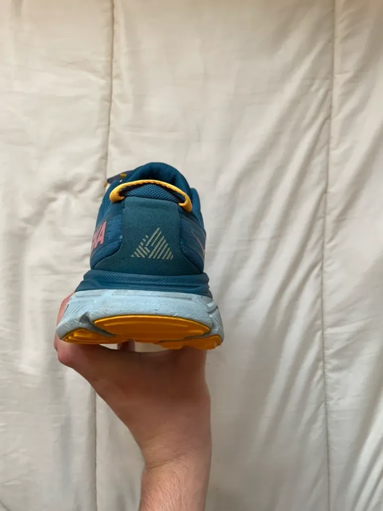 Tweedehands Hoka Stinson ATR 6 bike — afbeelding 9 van 14