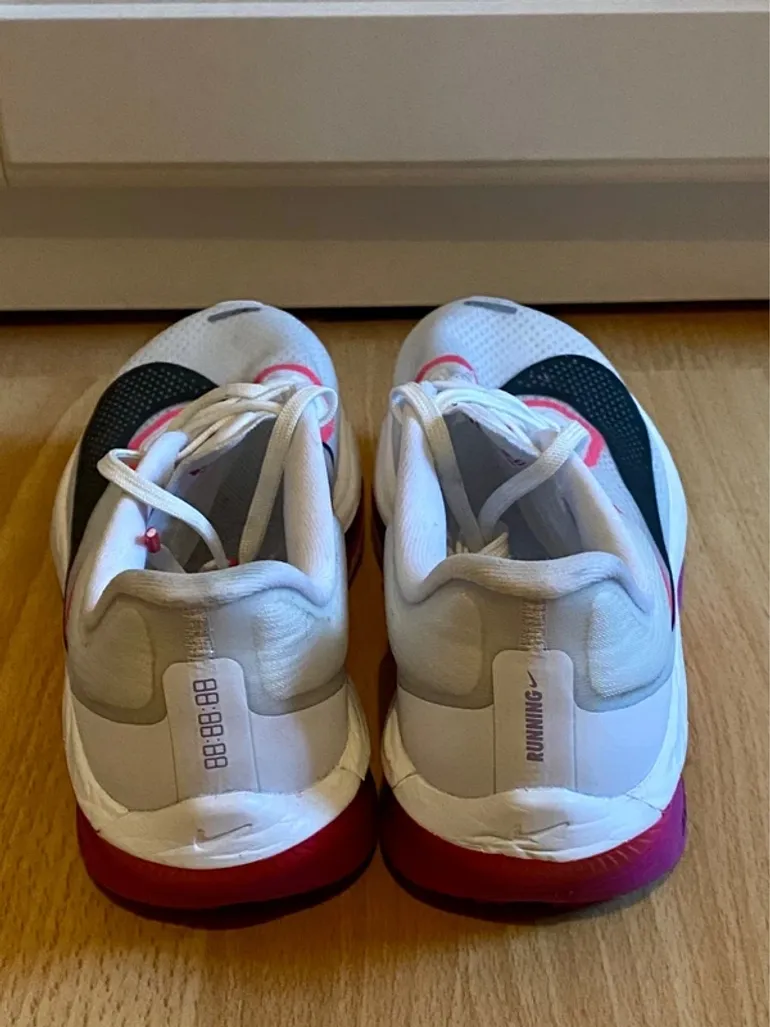 Used Nike Zoom Fly bike — image 3 of 6
