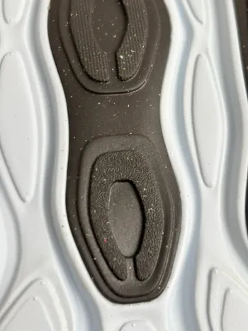 Used New Balance Fresh Foam X More v5 bike — image 13 of 15