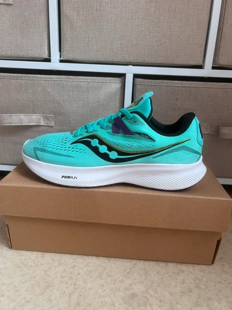 Brugt Saucony Running Shoes Size 42 bike — billede 2 af 3