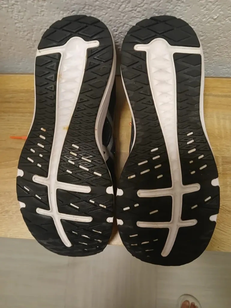 Używany Asics Gel Azumaya bike — zdjęcie 13 z 13
