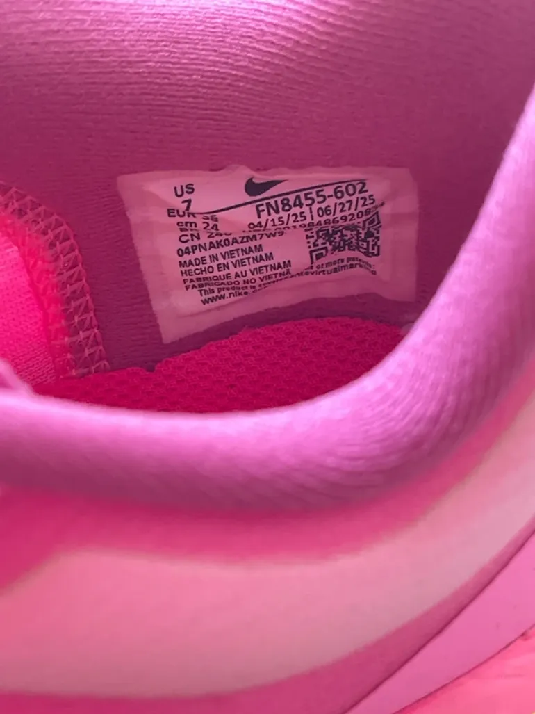 Used Premium Nike Zoom Fly 6 bike — image 5 of 7