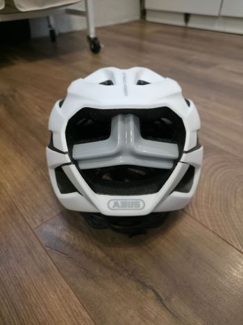 Used ABUS StormChaser Helmet 2025 bike — image 3 of 3