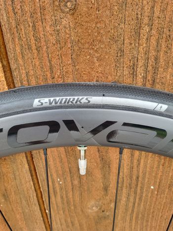 Used Specialized Roval C38 2025 bike — image 8 of 9