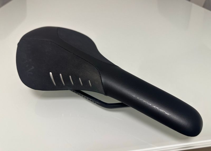 Gebrauchtes Fizik Antares Saddles & Seatposts