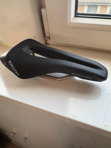 Brugt Ergon SR TRI Mid Men 2025 bike — billede 1 af 3