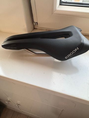 Brugt Ergon SR TRI Mid Men 2025 bike — billede 2 af 3