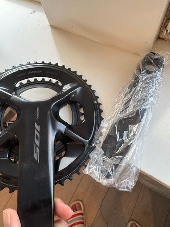 Used Shimano 105 Crankset 2026 Drivetrain & Pedals