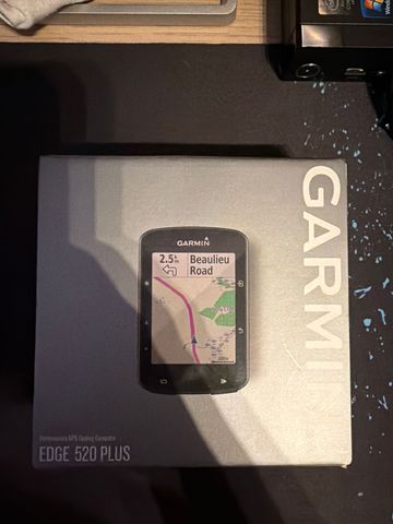 Gebrauchtes Garmin Edge 520 Plus bike — Bild 1 von 6
