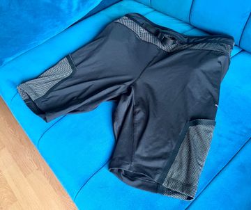 Used Ultimate Direction Hydration Shorts bike — image 6 of 12