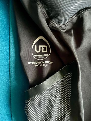 Used Ultimate Direction Hydration Shorts bike — image 4 of 12