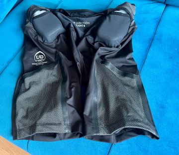 Used Ultimate Direction Hydration Shorts bike — image 10 of 12