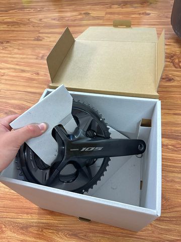 Shimano 105 Crankset 2025 Drivetrain & Pedals usato