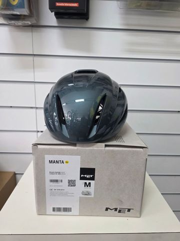 Used MET Manta MIPS Helmet 2026 Cycling Accessories