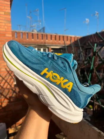 Used Hoka Clifton 10 Running Shoes