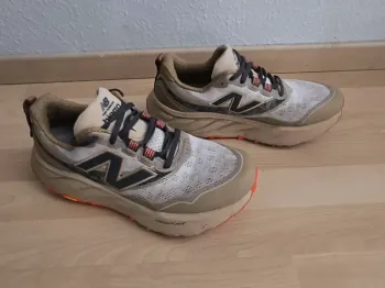Used New Balance Fresh Foam X Hierro v9 Running Shoes