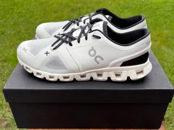 Used On Running Cloud bike — image 2 of 7