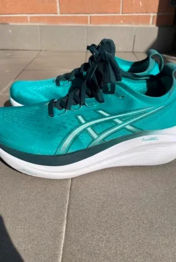 Used Asics Gel Nimbus 27 bike — image 3 of 7