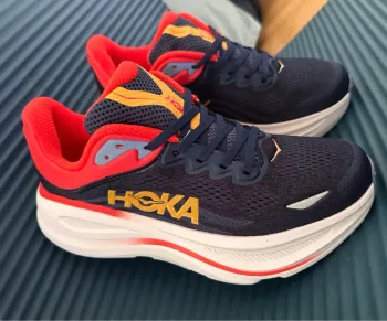 Gebrauchtes Lightweight Bondi 9 Running Shoes