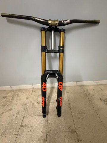 Used Fox 40 Fork 2024 bike — image 1 of 6