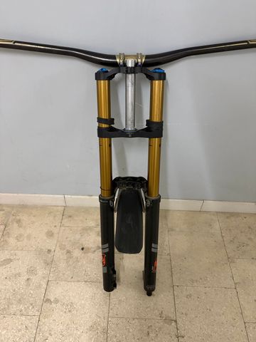 Used Fox 40 Fork 2024 bike — image 4 of 6