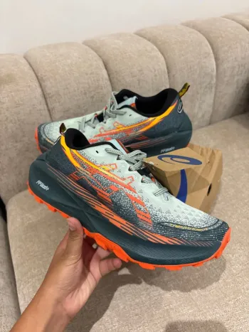Orange Trabuco Max 4 Running Shoes d'occasion