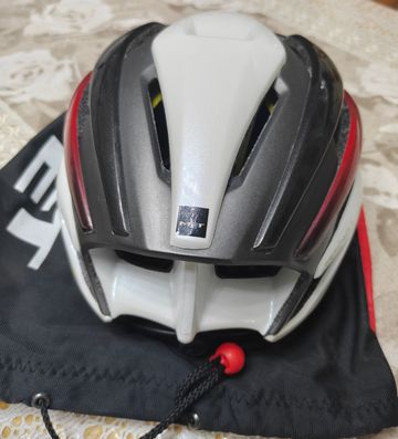 Brugt MET Trenta Helmet bike — billede 4 af 8