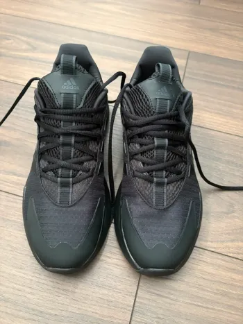 Used Adidas alphaedge + Running Shoes