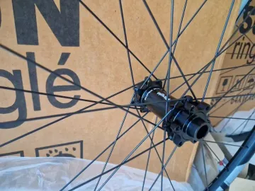 Tweedehands Sunringle Duroc 30 Pro 2026 bike — afbeelding 2 van 15