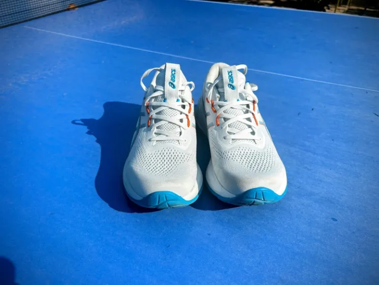 Used Asics Gel Cumulus 28 bike — image 3 of 6