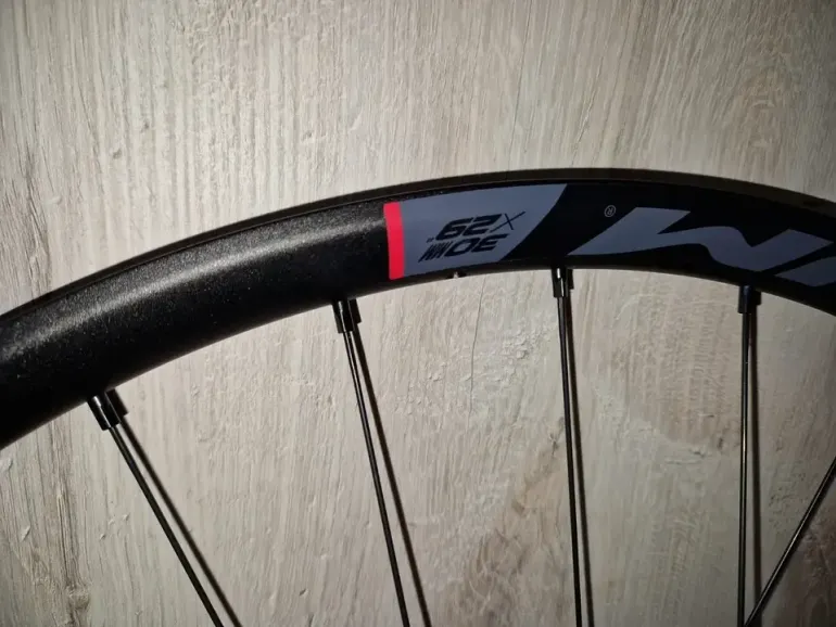 Brugt Fulcrum E-Metal 300 2026 bike — billede 5 af 12