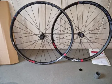 Käytetty Fulcrum E-Metal 300 2026 bike — kuva 1 / 12