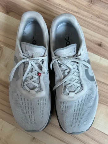 Used On Running Cloudmonster Running Shoes