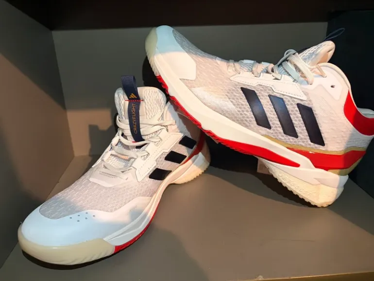 Used Adidas Crazyflight bike — image 3 of 6