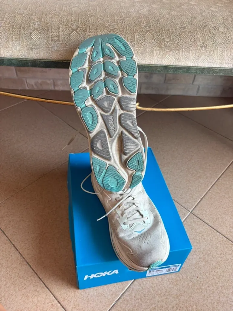 Used Hoka Clifton 10 bike — image 7 of 10