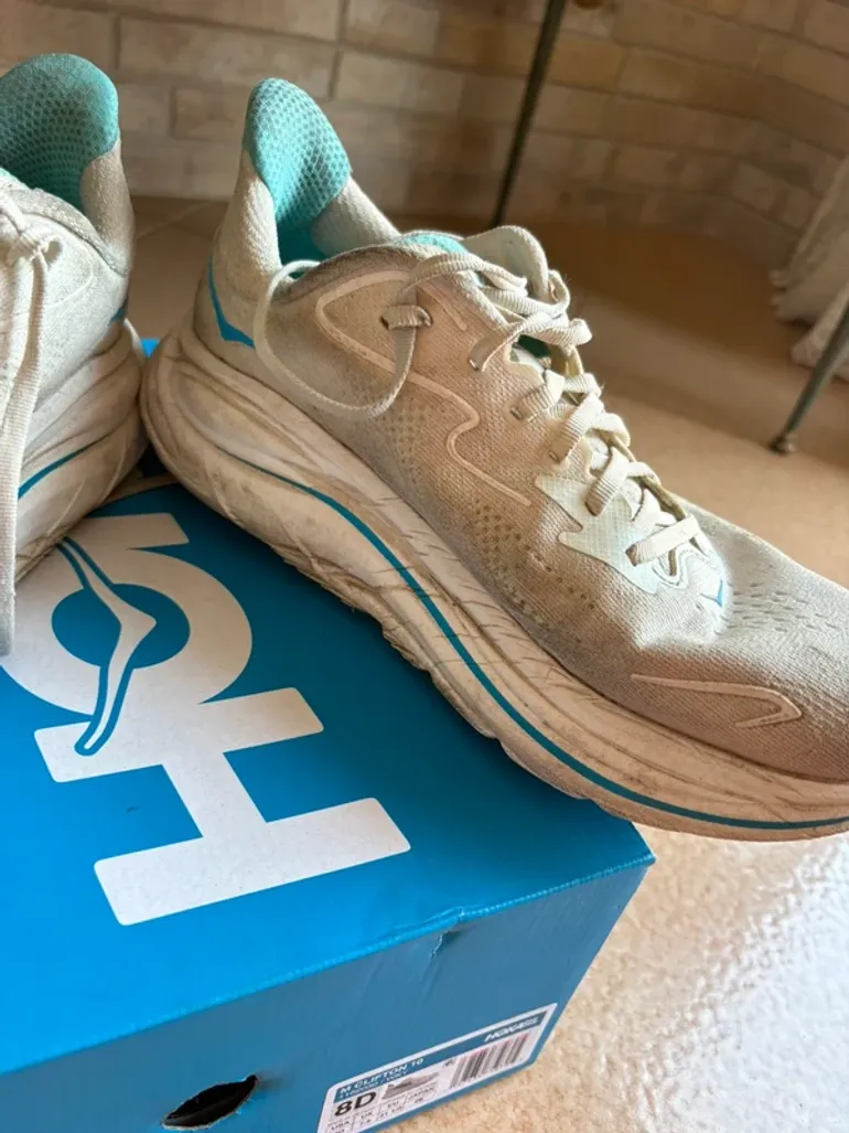Used Hoka Clifton 10 bike — image 9 of 10