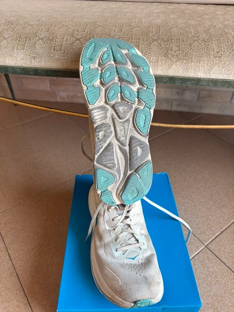 Used Hoka Clifton 10 bike — image 6 of 10