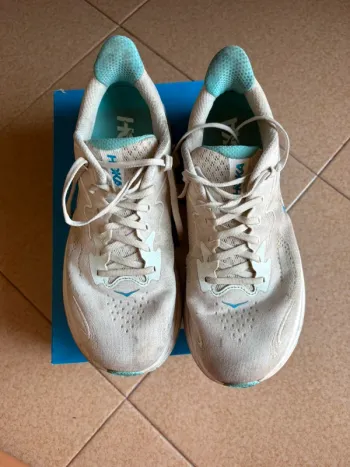 Used Hoka Clifton 10 bike — image 8 of 10