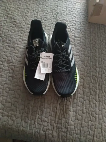 Tweedehands Adidas pulse boost HD wntr Running Shoes