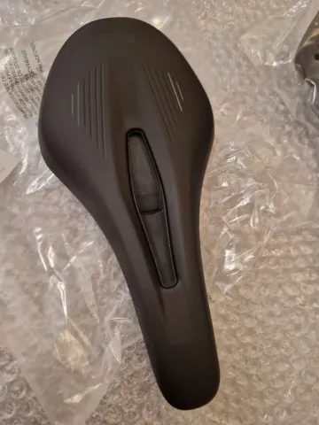 Fizik Vento Argo X5 2026 Saddles & Seatposts usato
