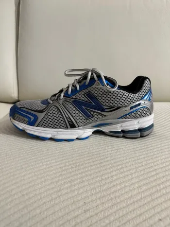 Used New Balance 880 bike — image 3 of 7