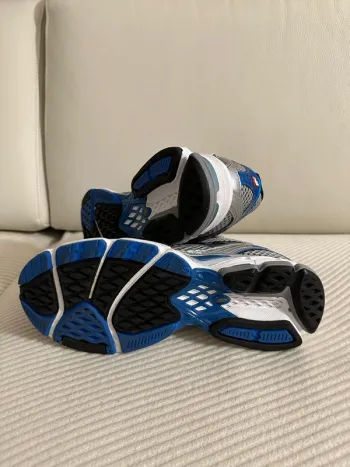 Used New Balance 880 bike — image 6 of 7