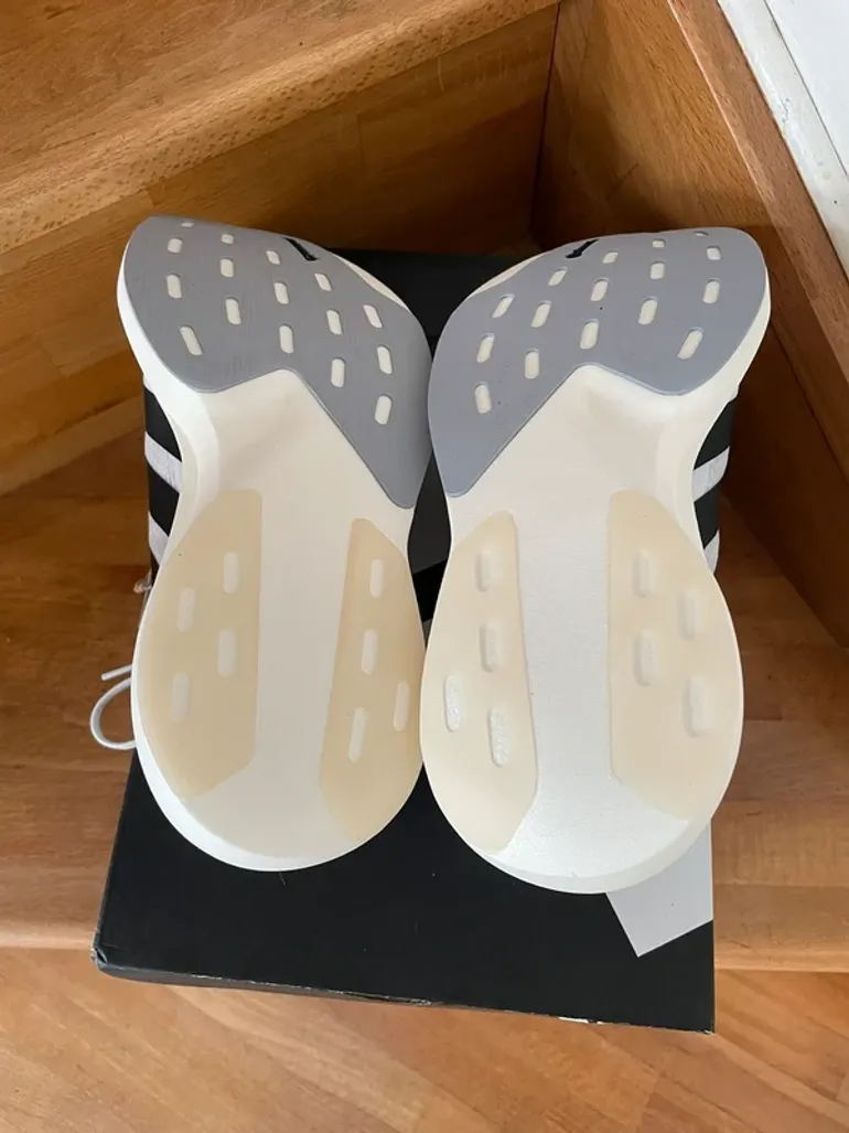 Used Adidas Adizero Evo SL bike — image 8 of 9