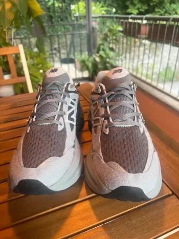Używany New Balance UTRN Fresh Foam bike — zdjęcie 3 z 9