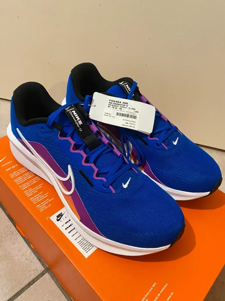 Used Nike Running Shoes bike — image 3 of 8