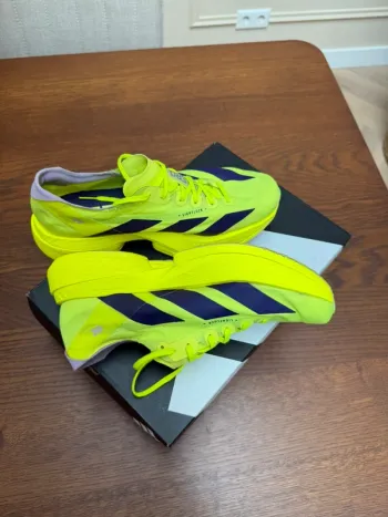 Używany Adidas Adizero Adios Pro 4 bike — zdjęcie 4 z 11