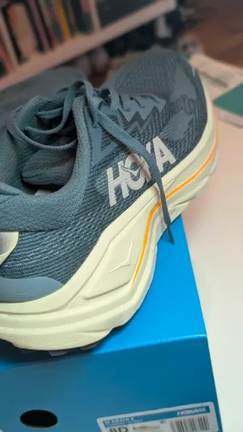 Used Hoka Challenger 8 bike — image 5 of 7