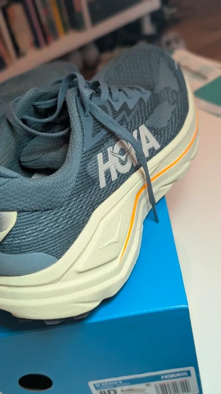 Used Hoka Challenger 8 bike — image 5 of 7