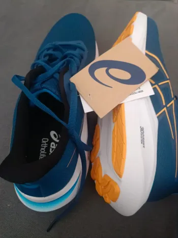 Gebrauchtes Asics Training Shoes bike — Bild 2 von 6
